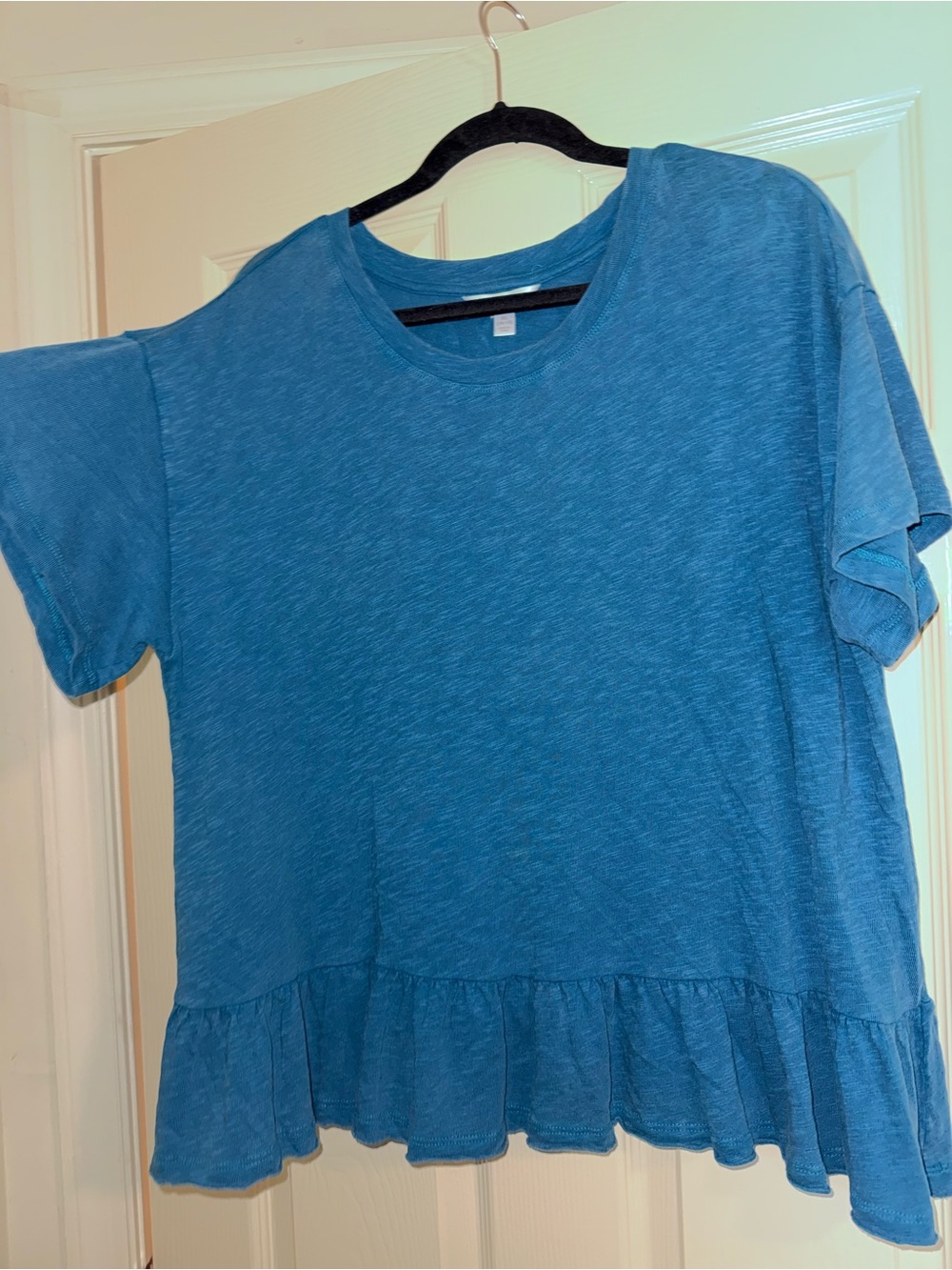 Time and Tru Teal Ruffle-Hem Short Sleeve Tee